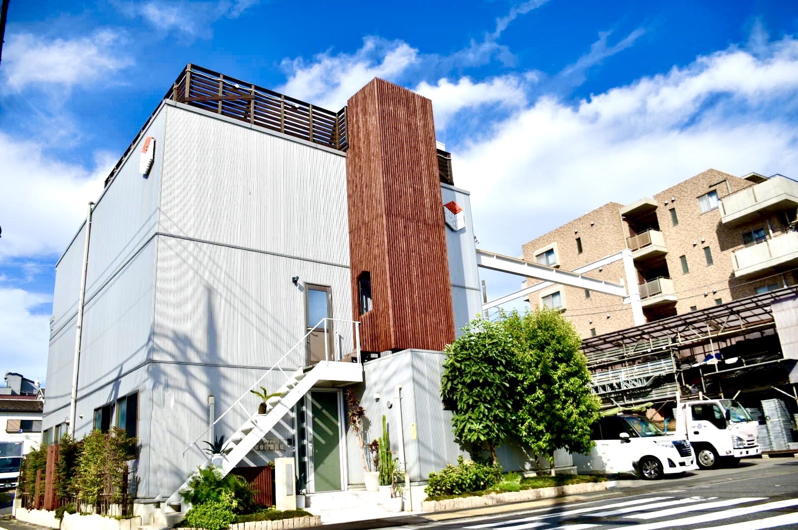早伸松陽組社屋画像